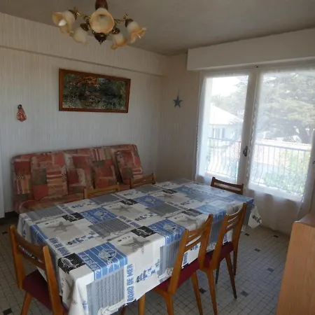 2 Chambres, 6 Pers., A 300m De La - - Fr-1-540-129 Apartment